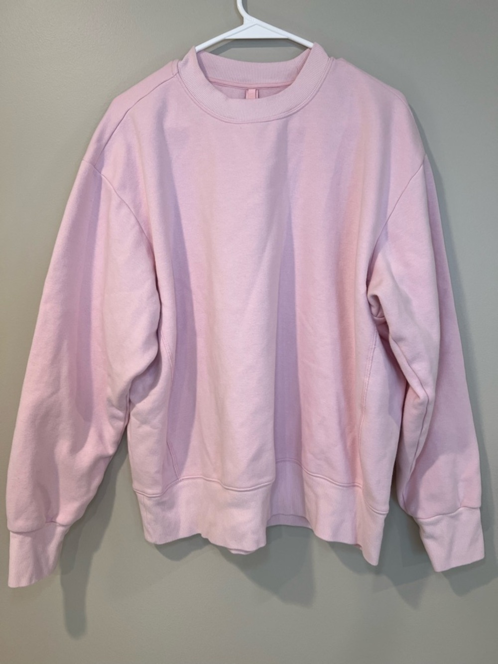 Skims Cherry Blossom Fleece Crewneck Limited Edition - Picture 2 of 5